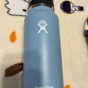 Hydro Flask Light Blue Bottle